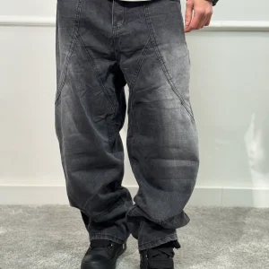 Baggy Claude