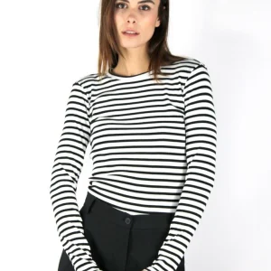 Maglia girocollo rigata